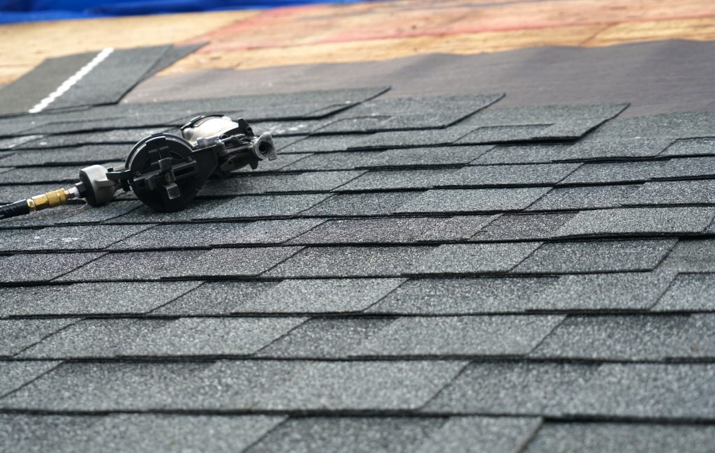 How Do I Find a Good Local Roofer?